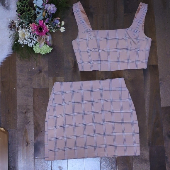 re:named Dresses & Skirts - Plaid Pink Skirt Set